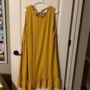Ava Viv yellow dress